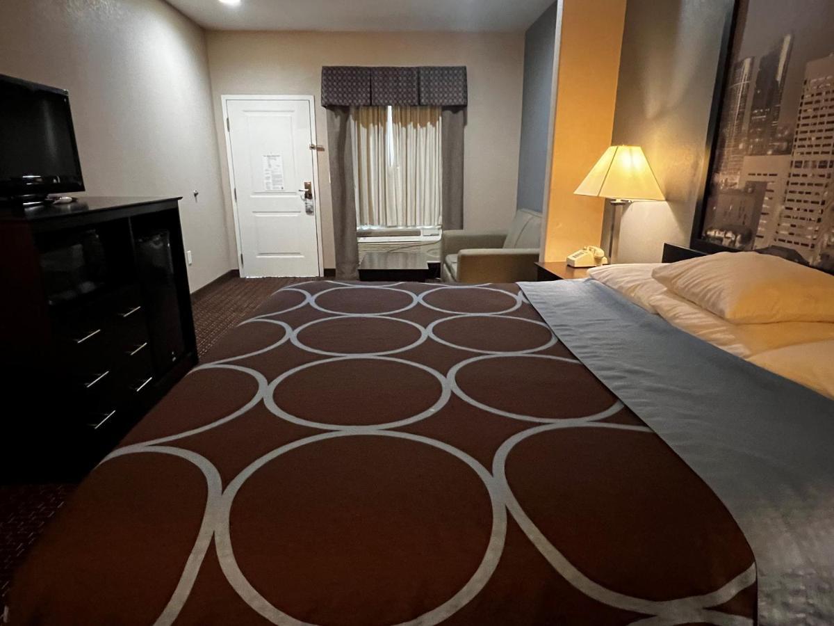 Super 8 By Wyndham Center Motel Luaran gambar